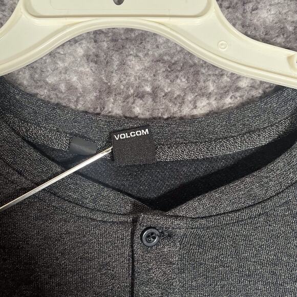 Volcom Henley Sweater Men’s Medium Gray Long Sleeve Lightweight Pocket Pullover - Picture 10 of 14